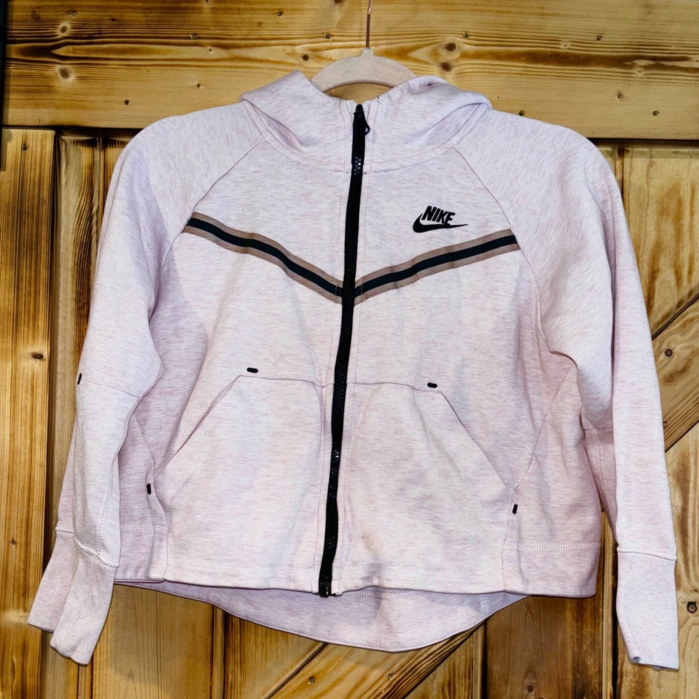 Nike Girls size Medium Light Pink Jacket